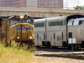 Amtrak_0075_Train_22_and_UP_4941_North_Fort_Worth_TX_06-18-08