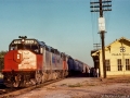 Amtrak_SDP40F_0529_Train_16_Pauls_Valley_OK_08-17-74